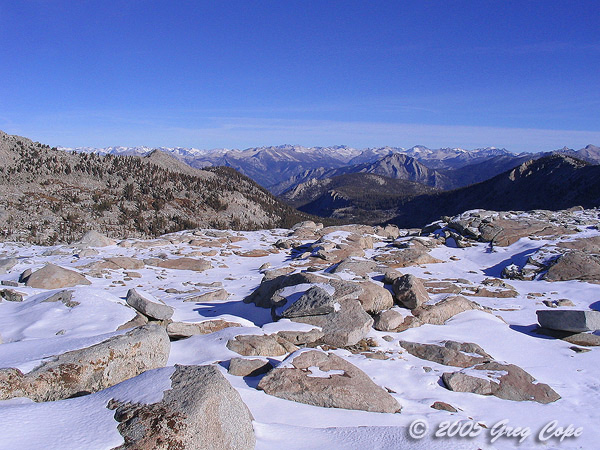 vast view from the top of tablelands in Sequoia national park