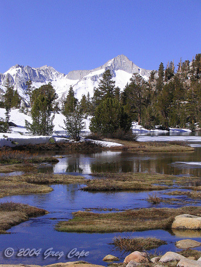 View southwest from Bullfrog Lake along the Kearsarge Pass Trail.