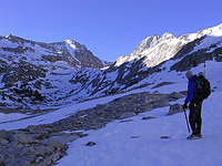 backpacker enjoying the snowy view in Kings Canyon National Park